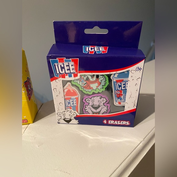 Kids erasers set of 4 packs icee ring pop tootsie roll all new in boxes - Picture 3 of 5